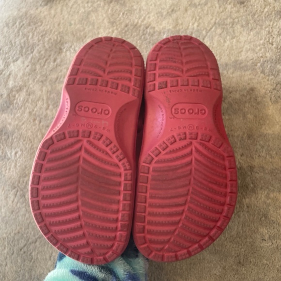 Crocs - Picture 2 of 3